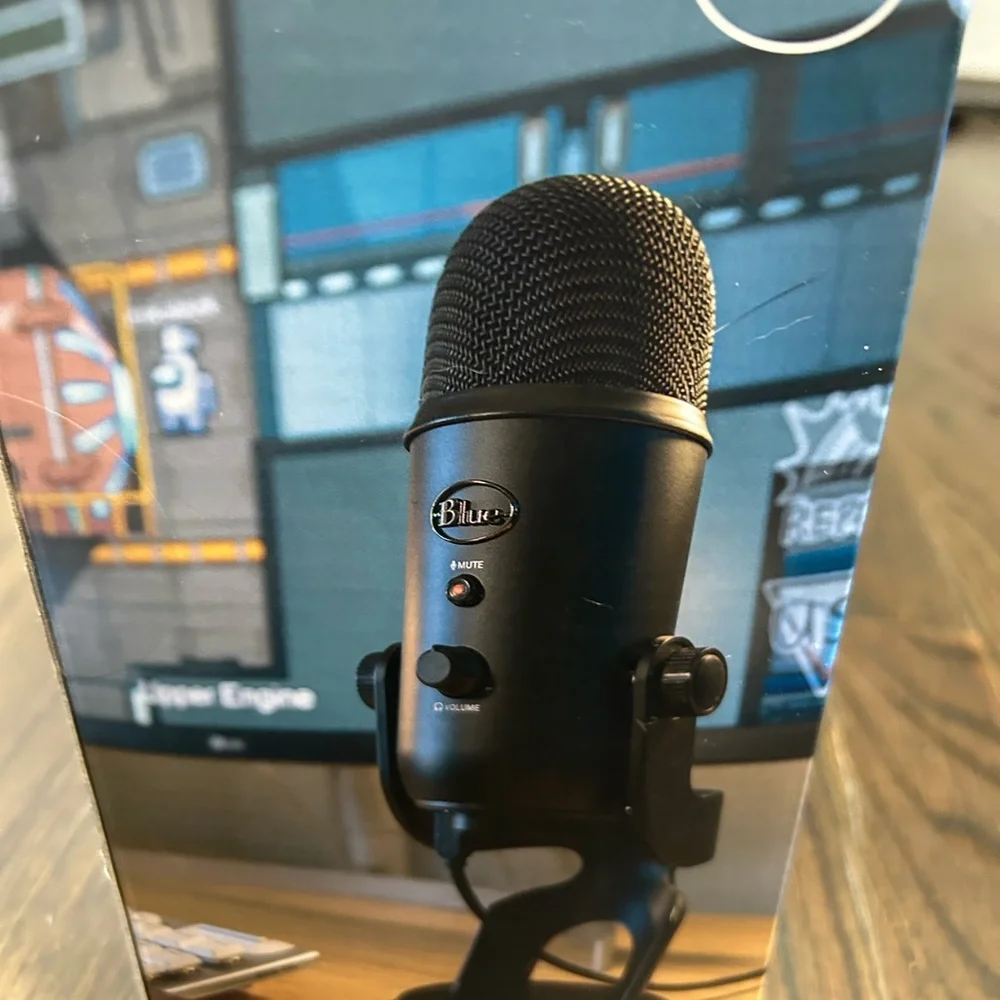 Blue Yeti USB Microphone - Black